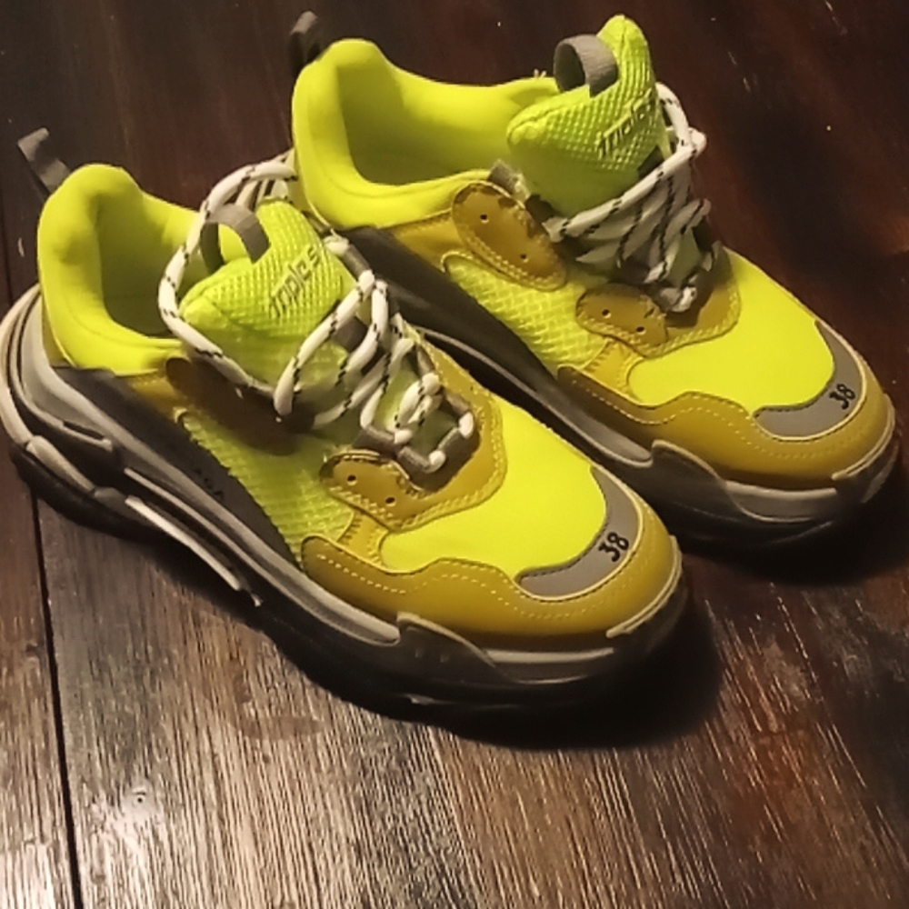 Balenciaga Triple S